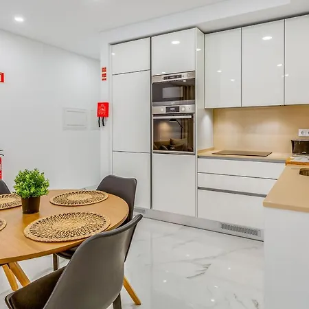 Sublime And Bright 2 Bdr By Lovelystay * Quarteira