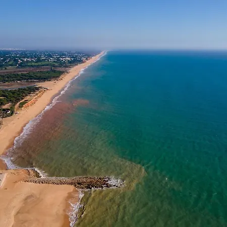 Sublime And Bright 2 Bdr By Lovelystay